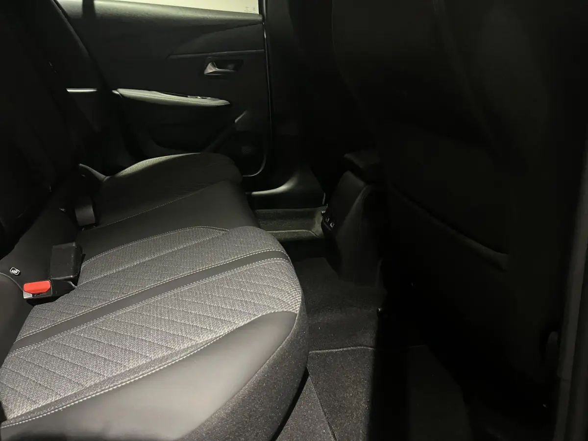 1.2 HYBRID 100 e-DSC6 Allure | 360 CAMERA | 16'' LMV | DODEHOEKDETECTIE | CLIMATE CONTROL