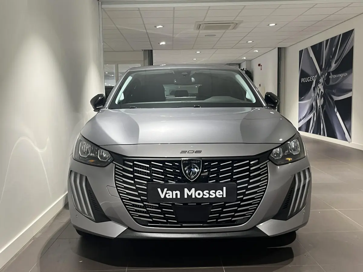 1.2 HYBRID 100 e-DSC6 Allure | 360 CAMERA | 16'' LMV | DODEHOEKDETECTIE | CLIMATE CONTROL