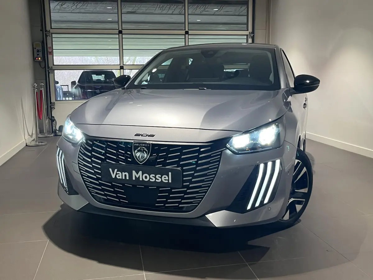 1.2 HYBRID 100 e-DSC6 Allure | 360 CAMERA | 16'' LMV | DODEHOEKDETECTIE | CLIMATE CONTROL