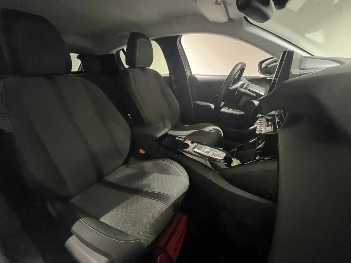 1.2 HYBRID 100 e-DSC6 Allure | 360 CAMERA | 16'' LMV | DODEHOEKDETECTIE | CLIMATE CONTROL