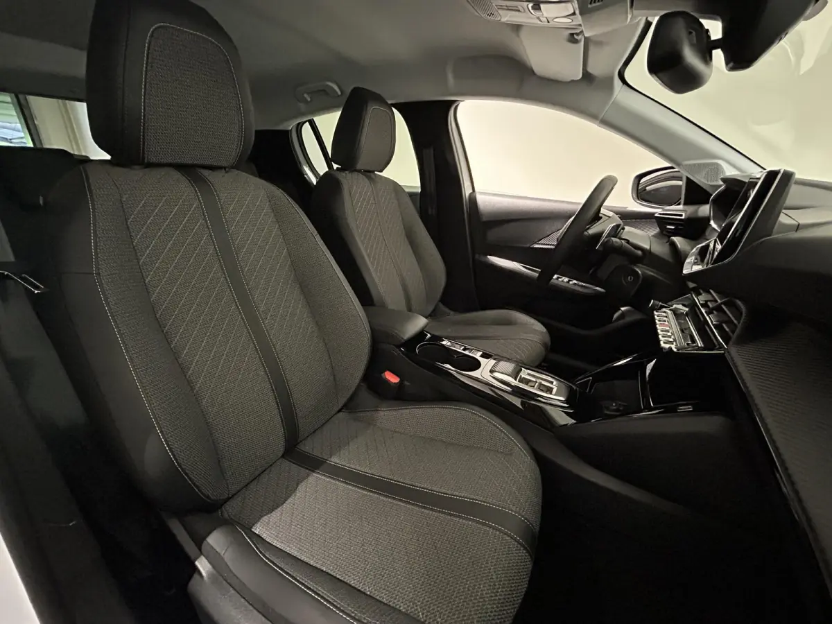1.2 Hybrid 110 e-DCS6 Allure | Automaat | Apple Carplay/Android Auto | Airco | Navigatie