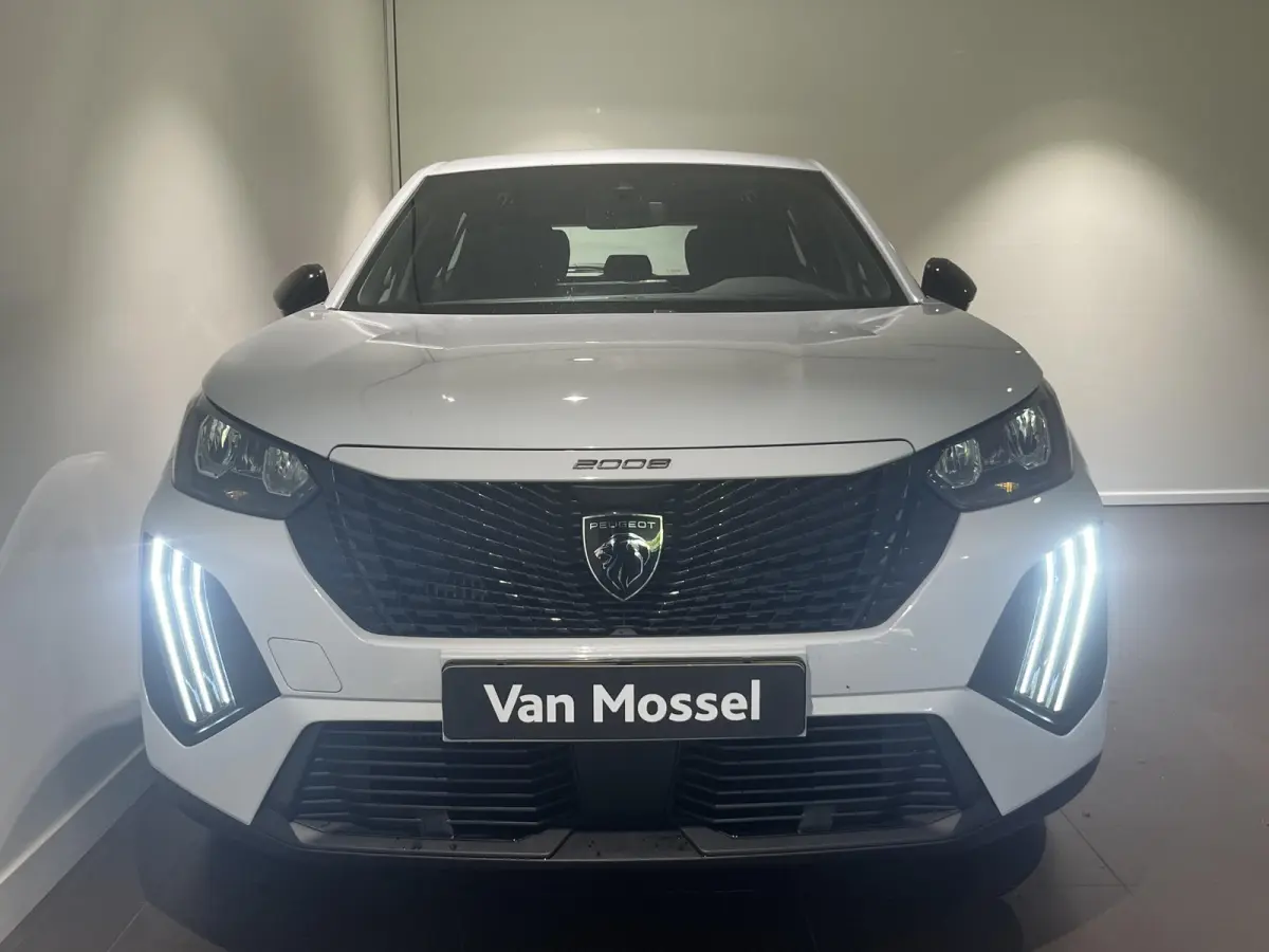 1.2 PureTech 100 Active | CAMERA | CLIMATE CONTROL | NAVIGATIE | APPLE CARPLAY/ANDROID AUTO |