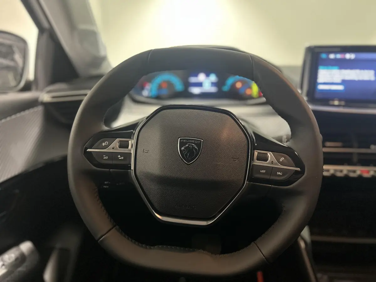 1.2 Hybrid 110 e-DCS6 Allure | NAVIGATIE | CAMERA ACHTER | APPLE CARPLAY/ANDROID AUTO | AUTOMAAT |