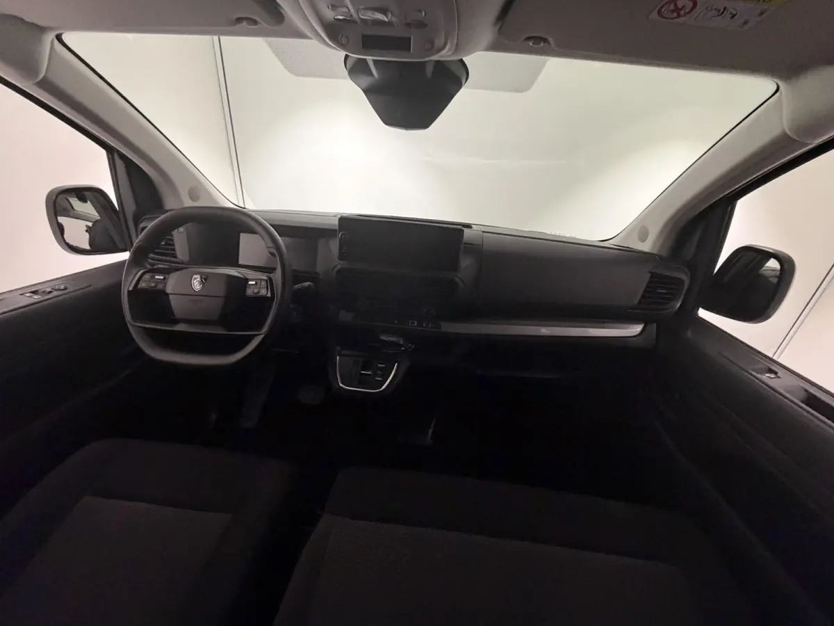 EV L2 50 kWh | Navigatie | Airco | Parkeersensoren