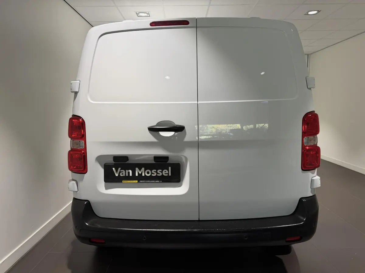EV L2 50 kWh | Navigatie | Airco | Parkeersensoren