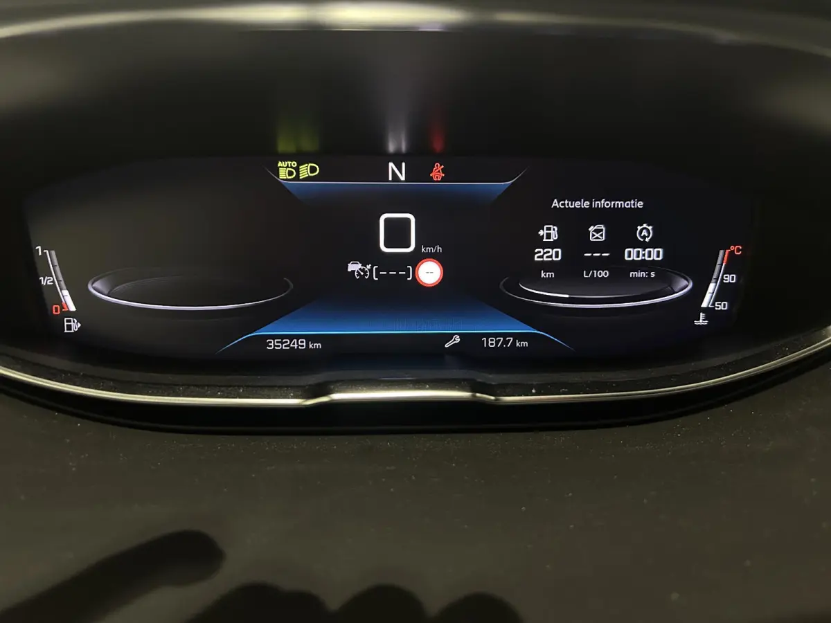 1.6 PureTech GT | AUTOMAAT | Camera | Navigatie | Climate control | Alcantara | Trekhaak |