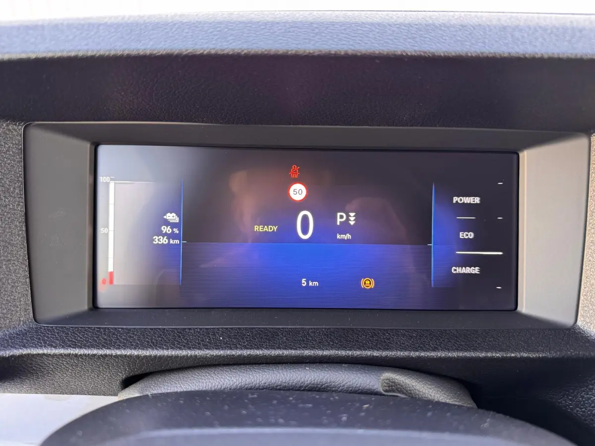 Electric L3 75 kWh | 11 kW lader | 2 zitplaatsen rechtsvoor | Airco