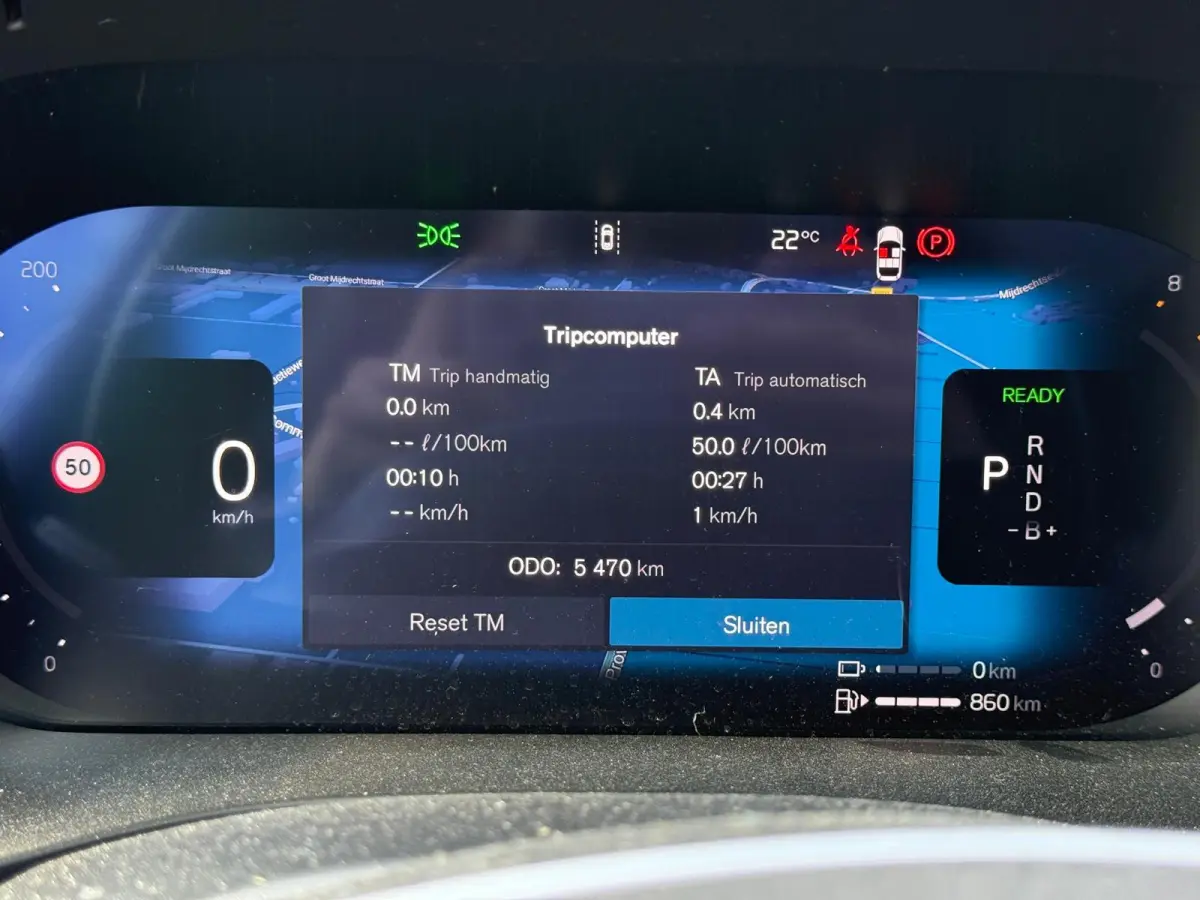 T6 Plug-in hybrid AWD Ultra Dark | Trekhaak | Panoramadak | Luchtvering | 360 Graden Camera | Harman / Kardon |