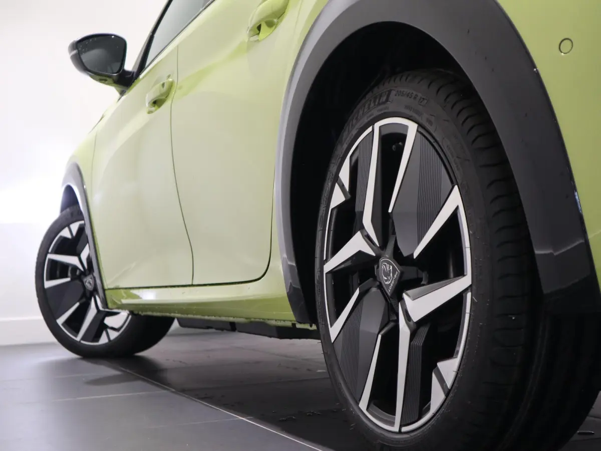 GT 51 kWh - SPORTSTOELEN - APPLE CARPLAY/ANDROID AUTO - CRUISE CONTROL