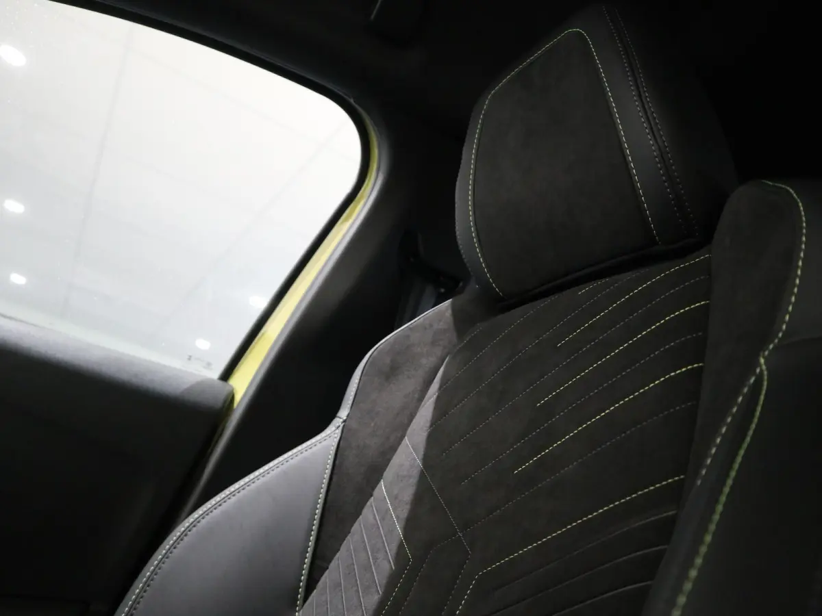 GT 51 kWh - SPORTSTOELEN - APPLE CARPLAY/ANDROID AUTO - CRUISE CONTROL