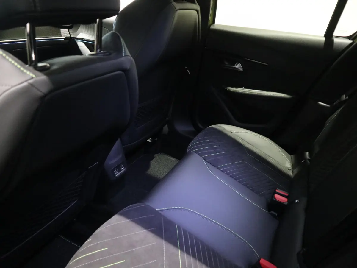 GT 51 kWh - SPORTSTOELEN - APPLE CARPLAY/ANDROID AUTO - CRUISE CONTROL