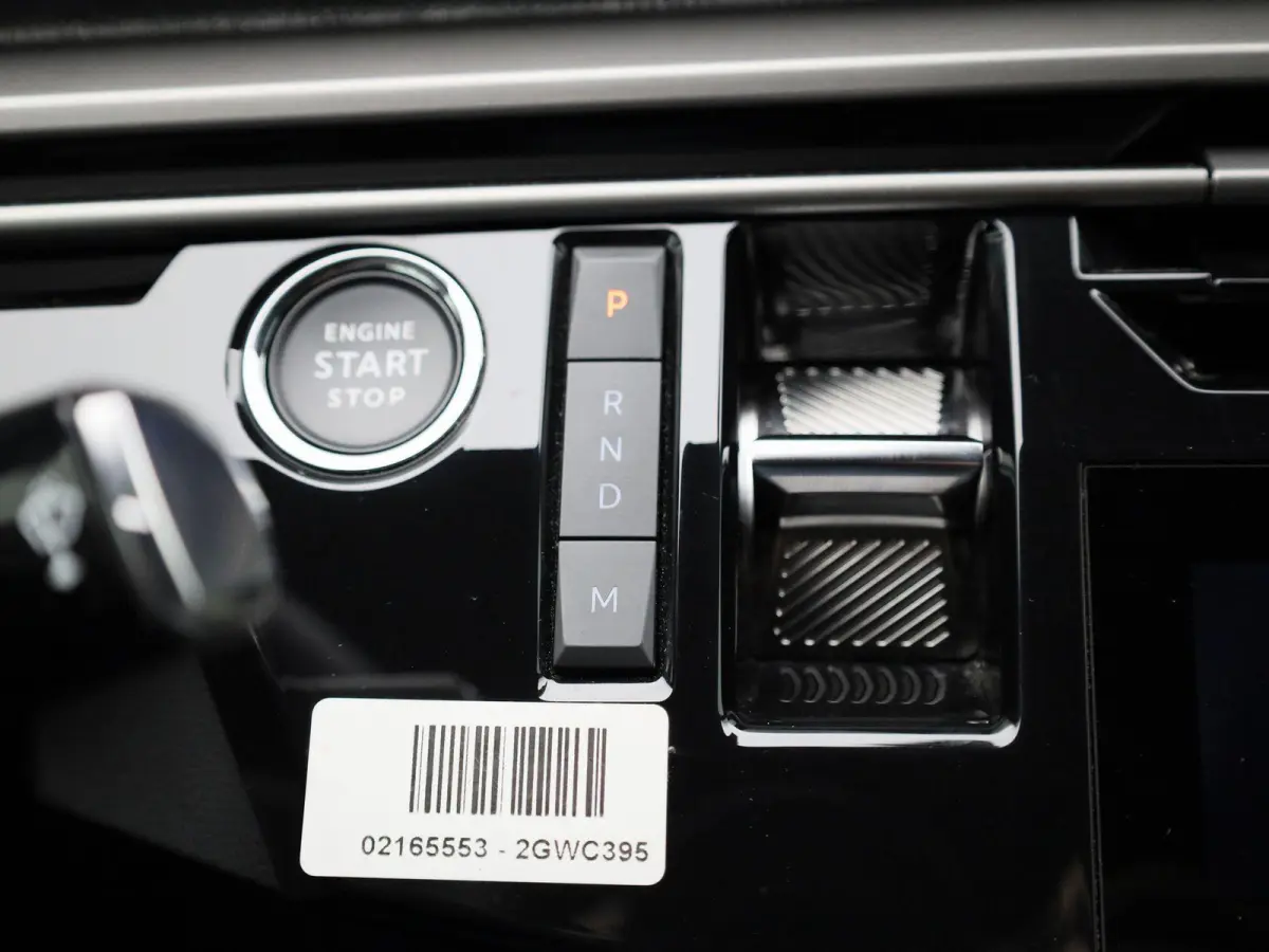 1.2 Hybrid 145 GT | 360 Camera | Elek. Kofferklep | Adaptive Cruise Control | Stoelverwarming