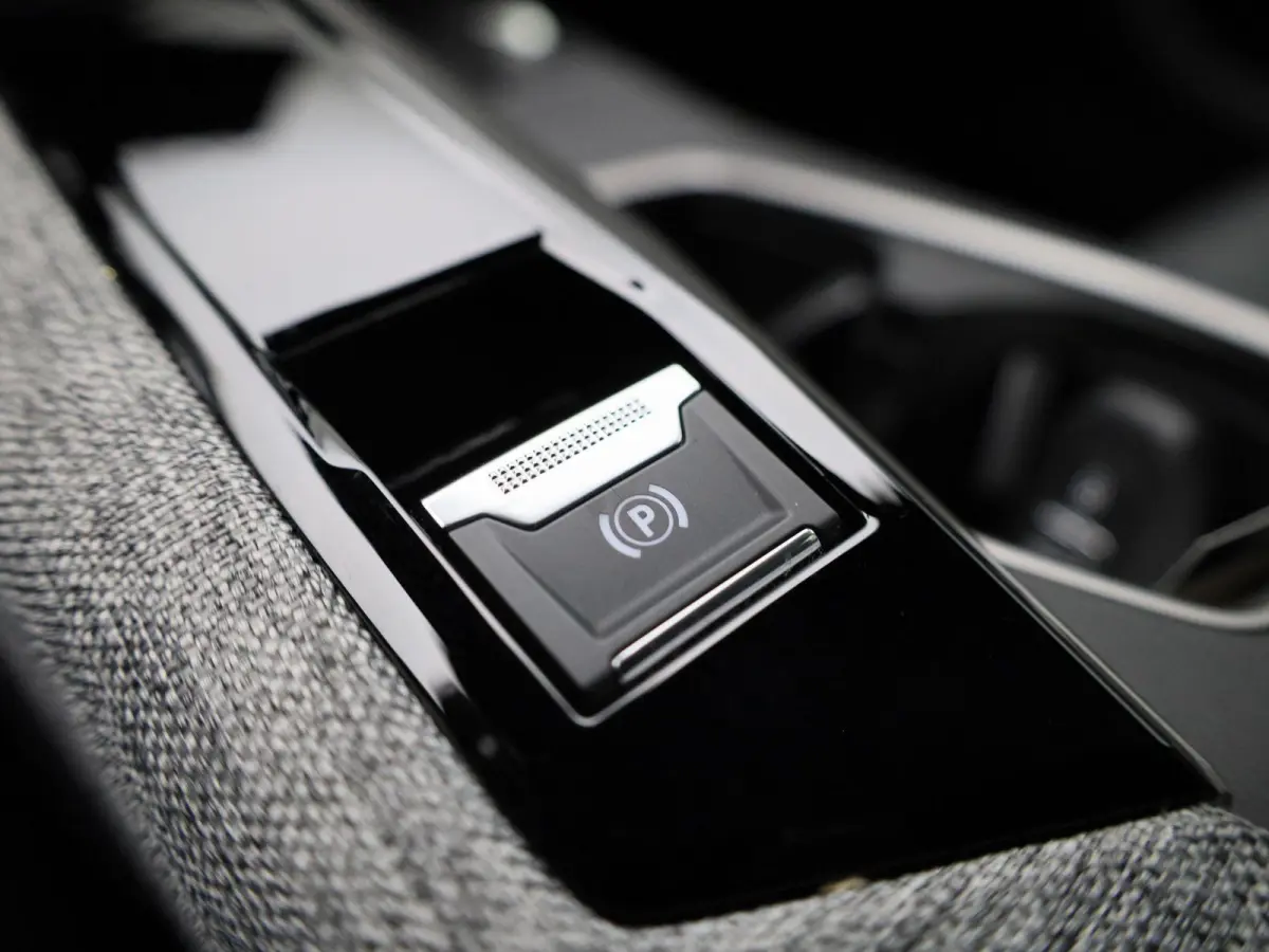 1.2 Hybrid 145 GT | 360 Camera | Elek. Kofferklep | Adaptive Cruise Control | Stoelverwarming
