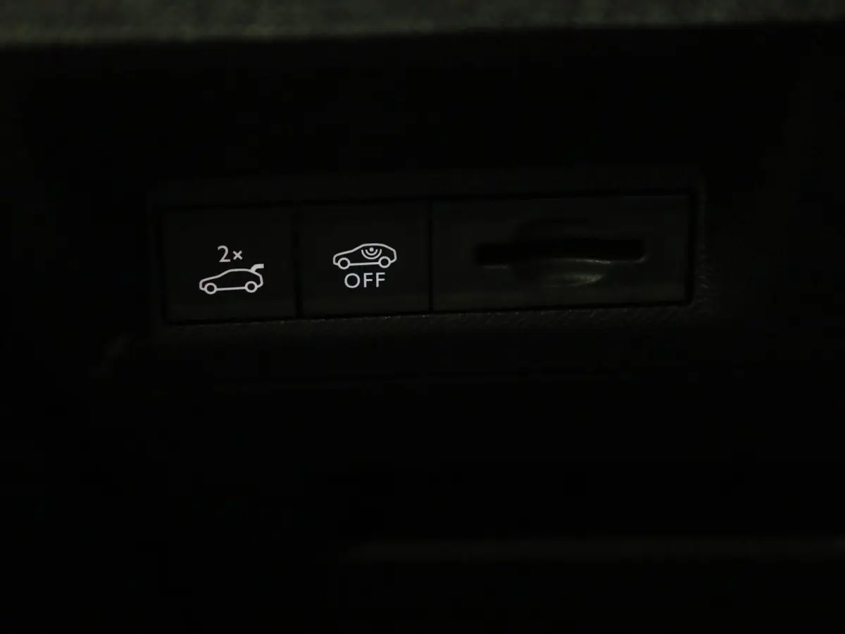 1.2 Hybrid 145 GT | 360 Camera | Elek. Kofferklep | Adaptive Cruise Control | Stoelverwarming