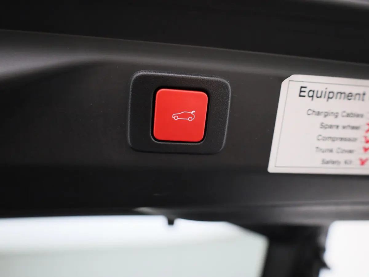 1.2 Hybrid 145 GT | 360 Camera | Elek. Kofferklep | Adaptive Cruise Control | Stoelverwarming