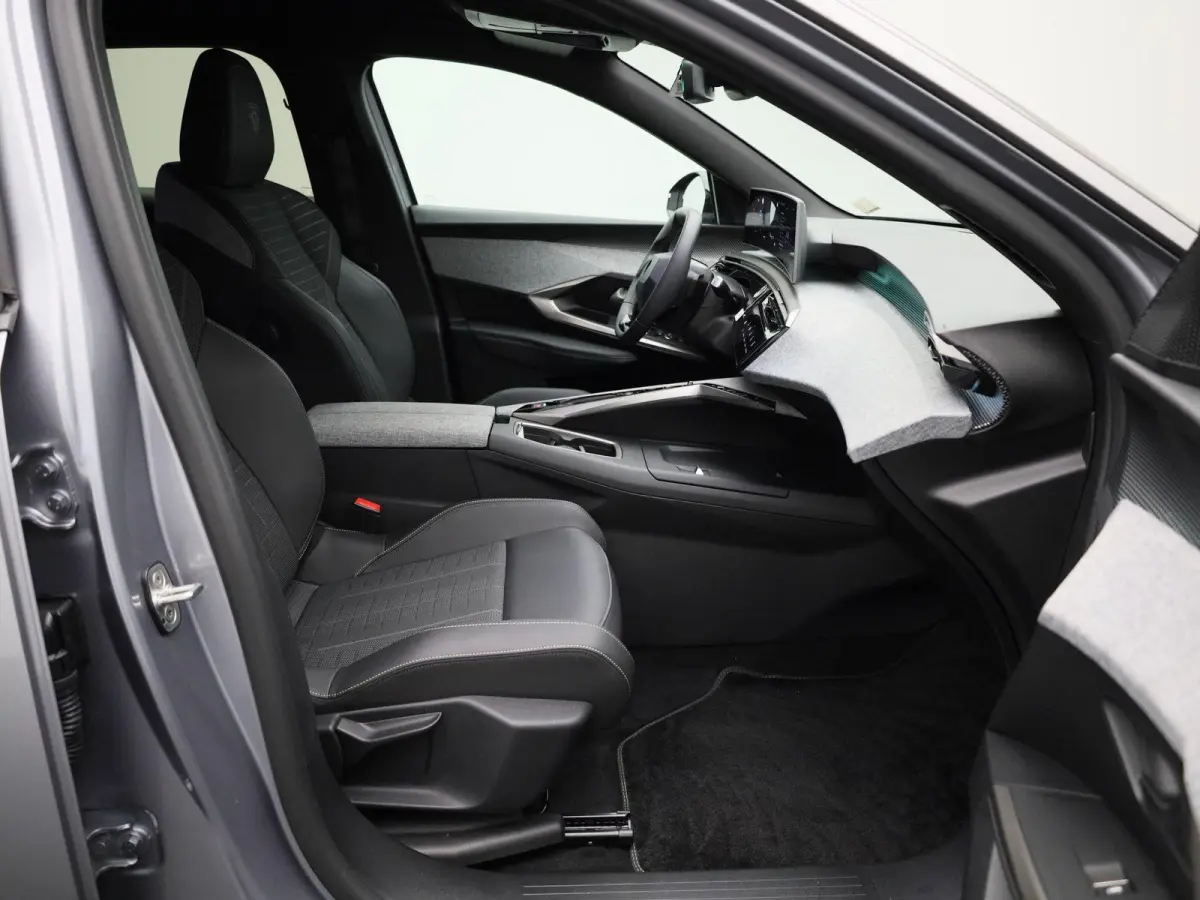 1.2 Hybrid 145 GT | 360 Camera | Elek. Kofferklep | Adaptive Cruise Control | Stoelverwarming