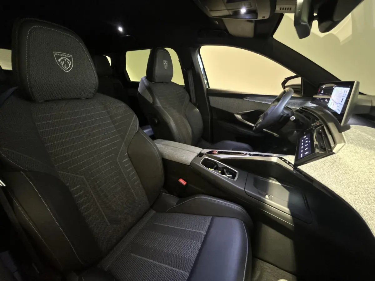 1.2 Hybrid 145 GT 7p