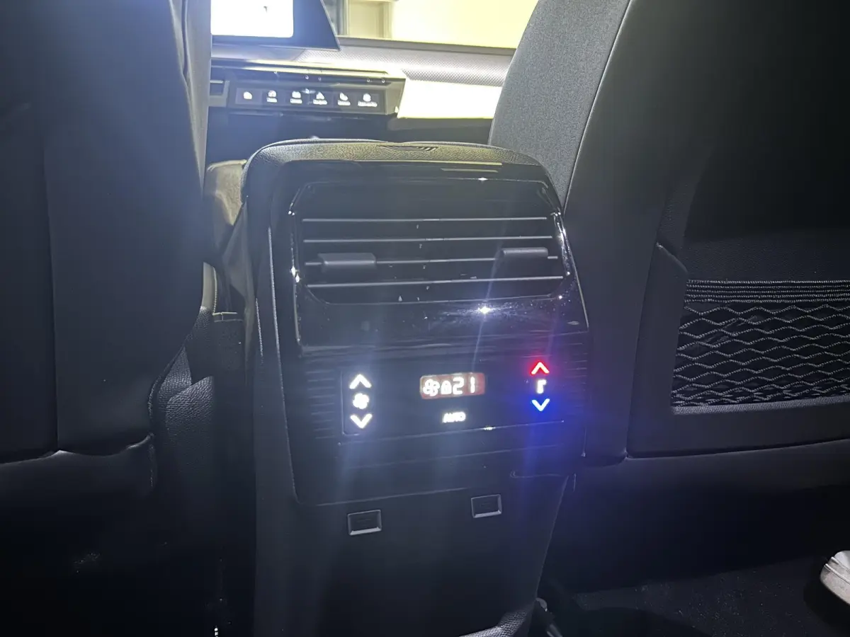1.2 Hybrid 145 GT 7p