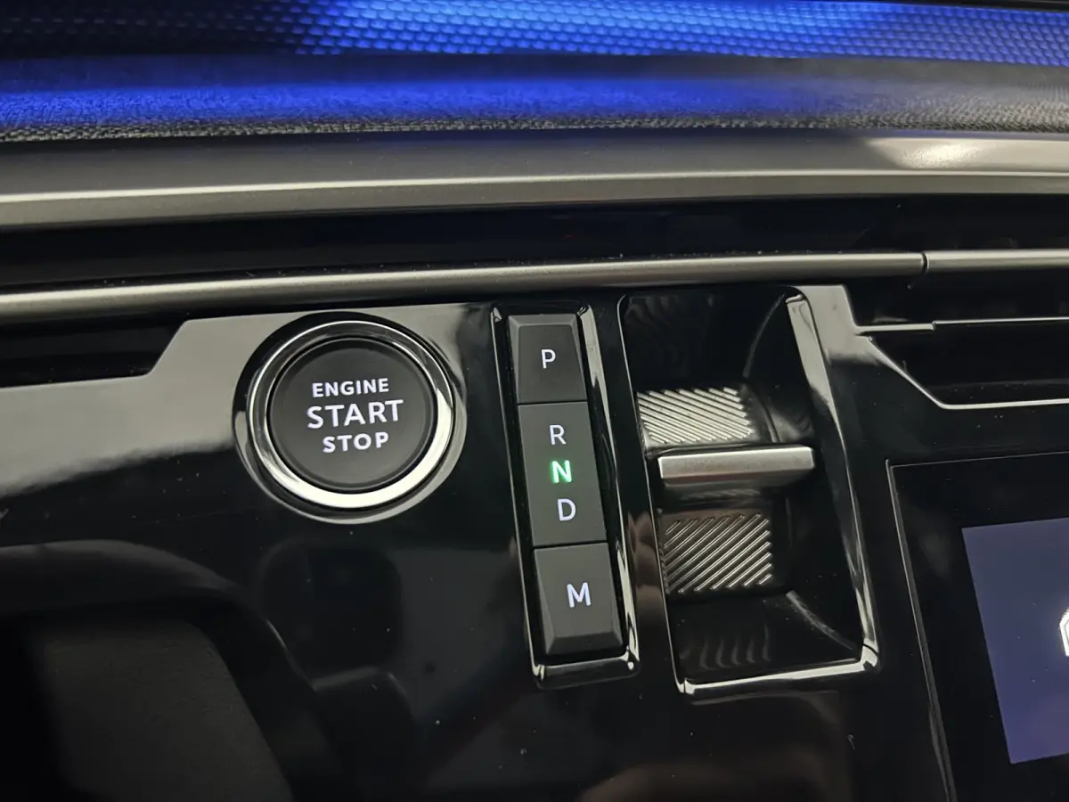 1.2 Hybrid 145 GT 7p | Automaat | Apple Carplay/Android Auto | Keyless Entry | Camera | Climate Control