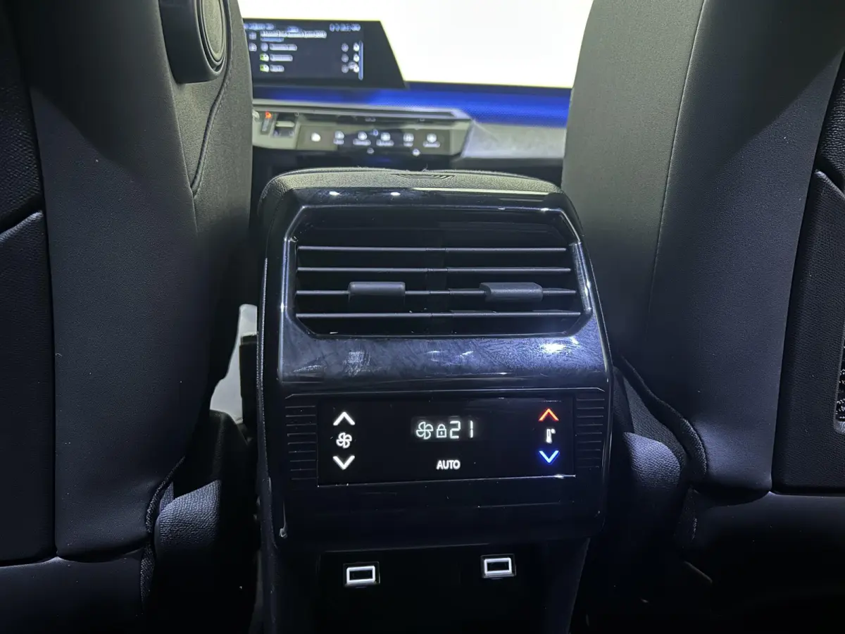 1.2 Hybrid 145 GT 7p | Automaat | Apple Carplay/Android Auto | Keyless Entry | Camera | Climate Control