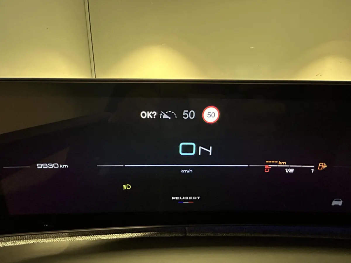 1.2 Hybrid 145 GT 7p | Automaat | Apple Carplay/Android Auto | Keyless Entry | Camera | Climate Control