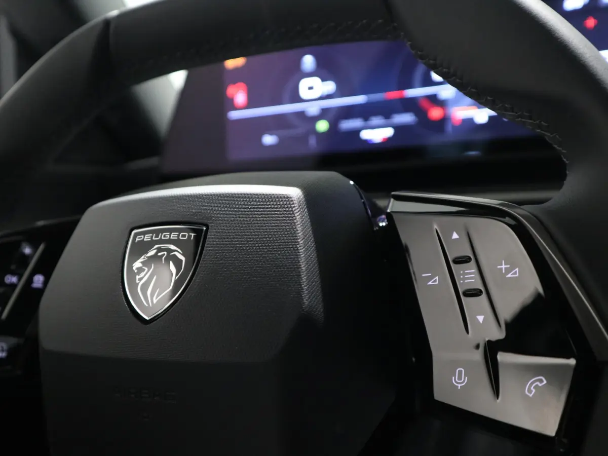 Hybrid Allure - CAMERA - NAVIGATIE - 7 ZITS