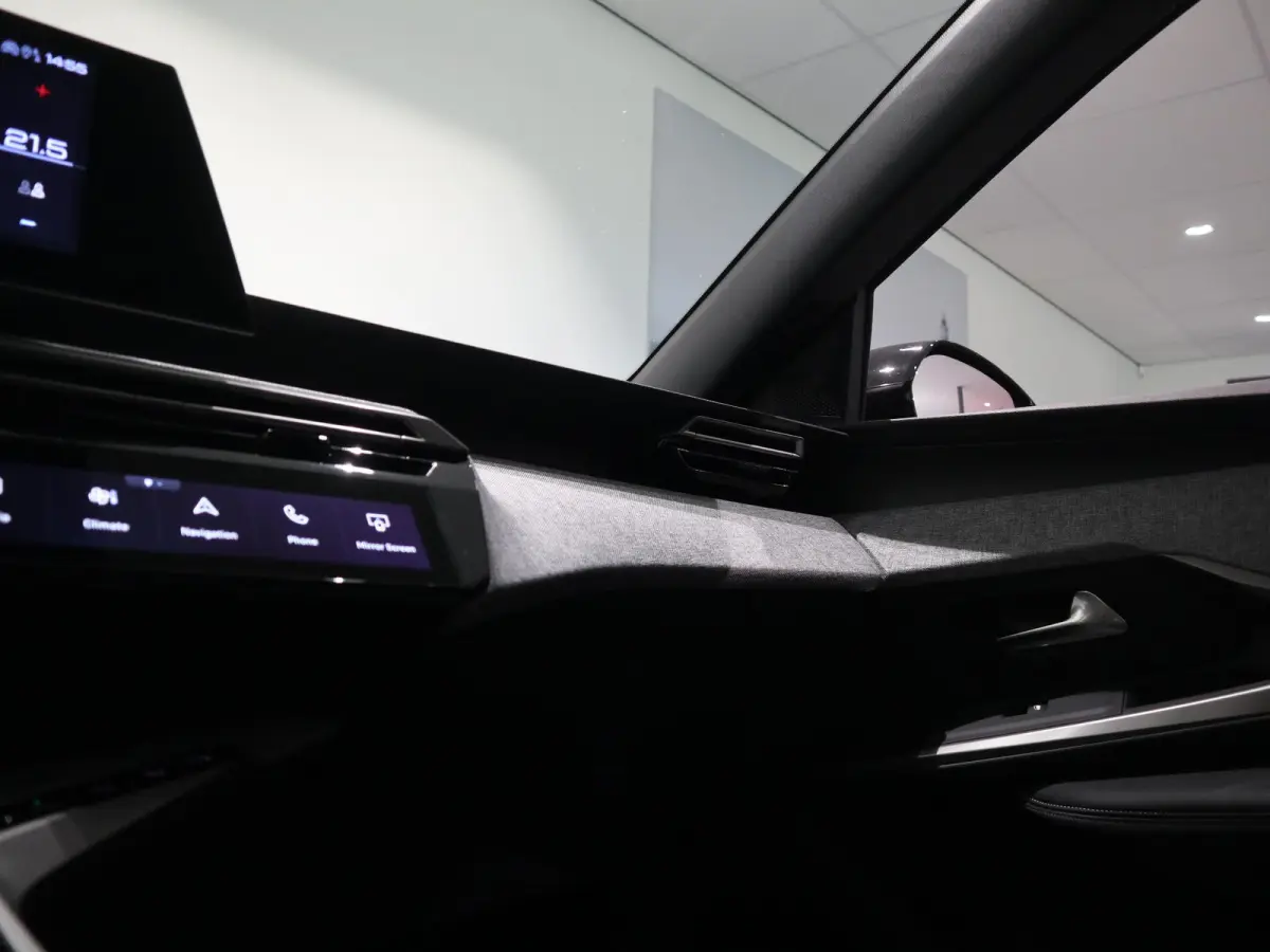 Hybrid Allure - CAMERA - NAVIGATIE - 7 ZITS