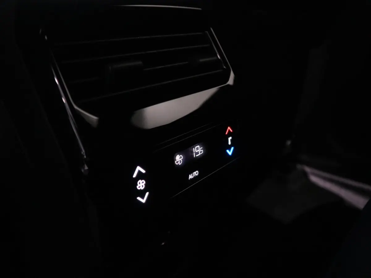 Hybrid Allure - CAMERA - NAVIGATIE - 7 ZITS