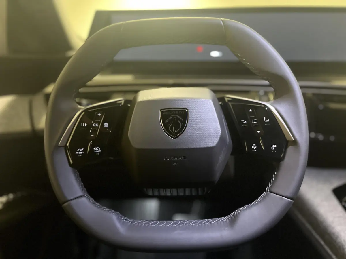 1.6 plug-in Hybrid 195 Allure