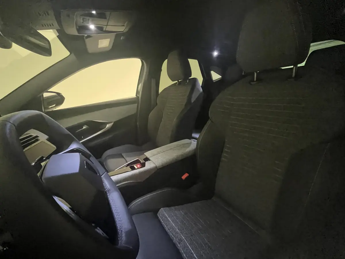 1.6 plug-in Hybrid 195 Allure
