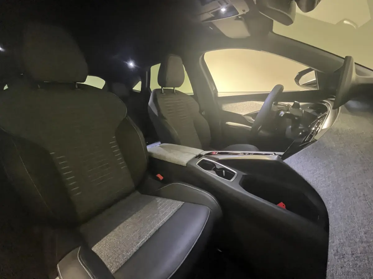 1.6 plug-in Hybrid 195 Allure