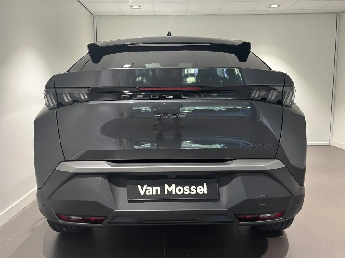 1.6 plug-in Hybrid 195 Allure