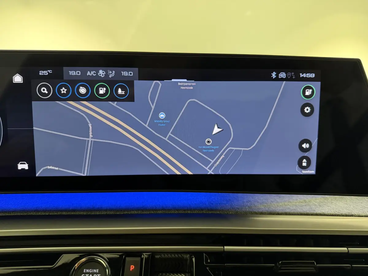 GT 210 73 kWh | APPLE CARPLAY & ANDROID AUTO | 360 CAMERA | ADAPT CRUISE | STOELVERWARMING | DEMO |