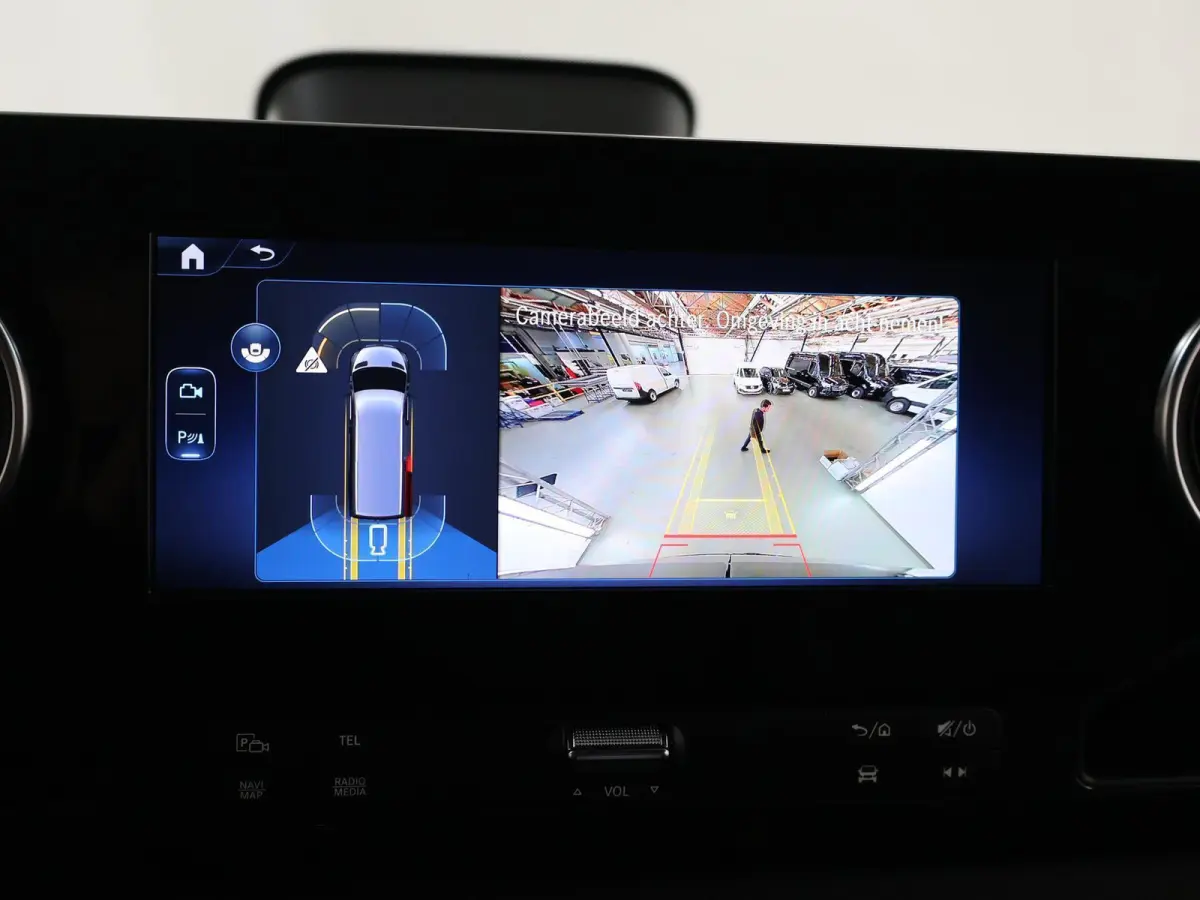 319 L2H2 RWD SELECT | LED | BPM VRIJ | DISTRONIC | WINTERPAKKET | LEER