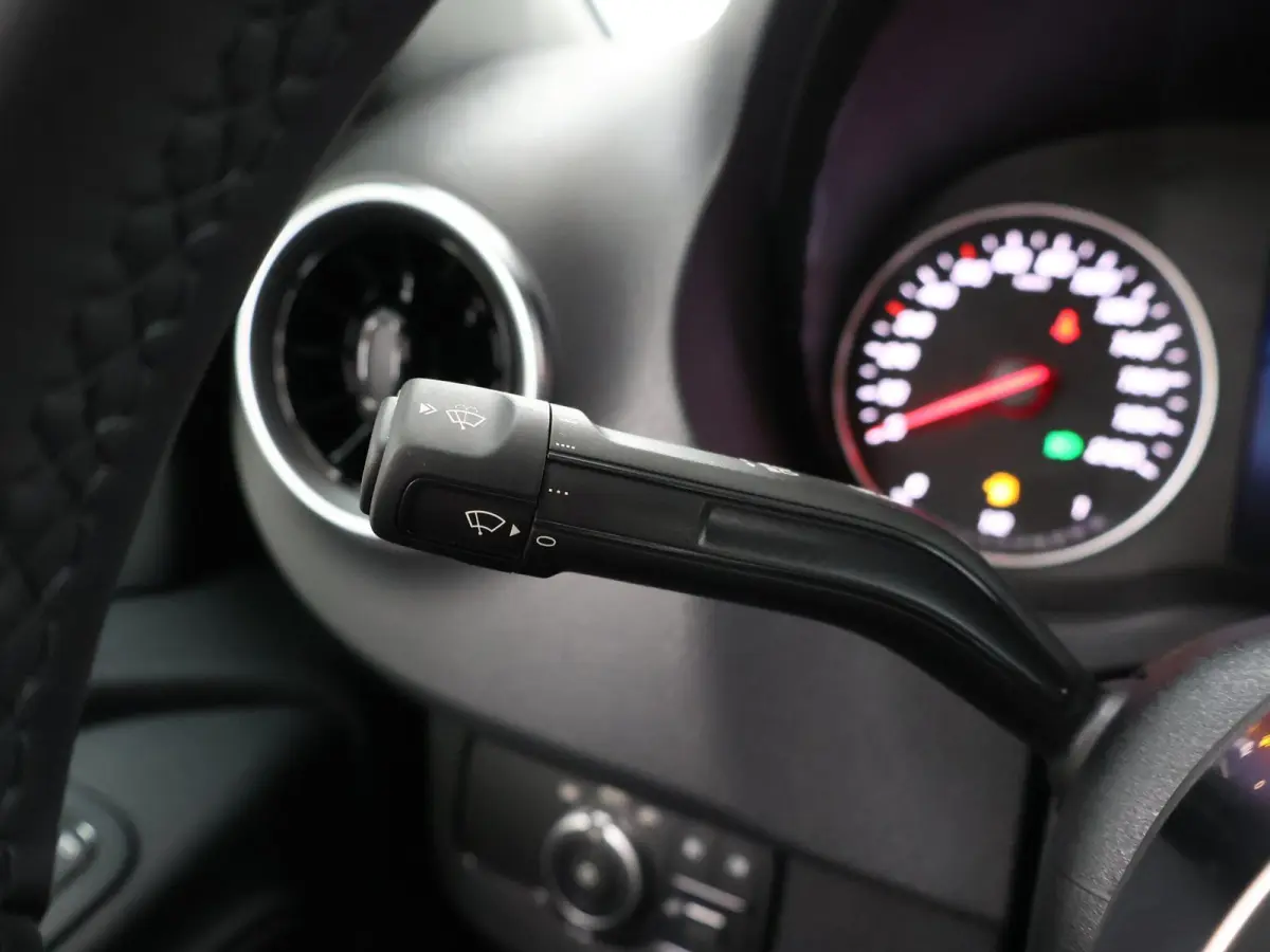 319 L2H2 RWD SELECT | LED | BPM VRIJ | DISTRONIC | WINTERPAKKET | LEER