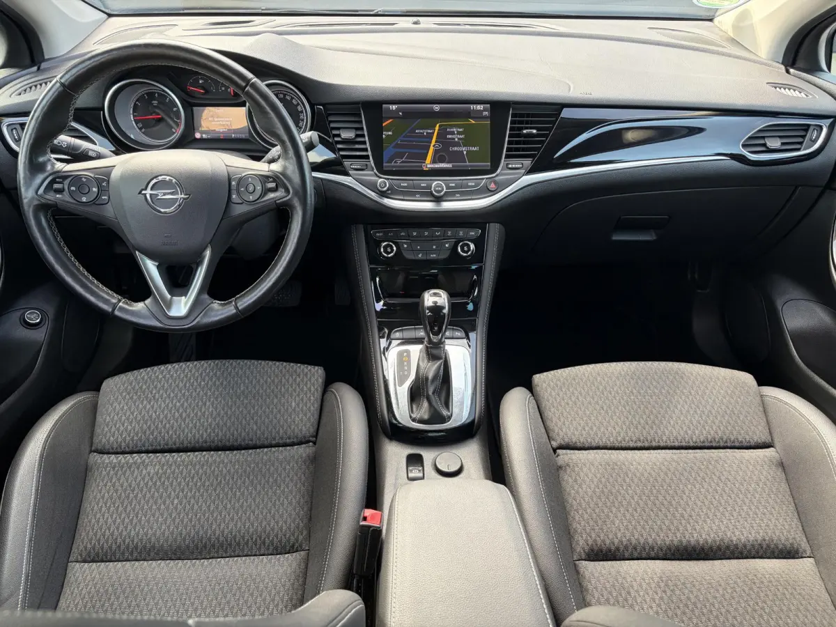1.4 Business Executive ✓2 Eigenaar✓Camera✓Navi✓Trekhaakt✓Carplay✓Stoelverw✓Stuurverw✓Automaat✓Dealer Onderhouden✓Keyless✓Clima✓Cruise✓Pdc V+A✓Halfleder✓Comforts