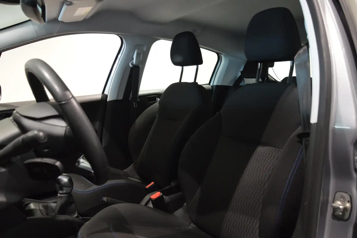 Signature NAVIGATIE - AIRCO - HANDGESCHAKELD