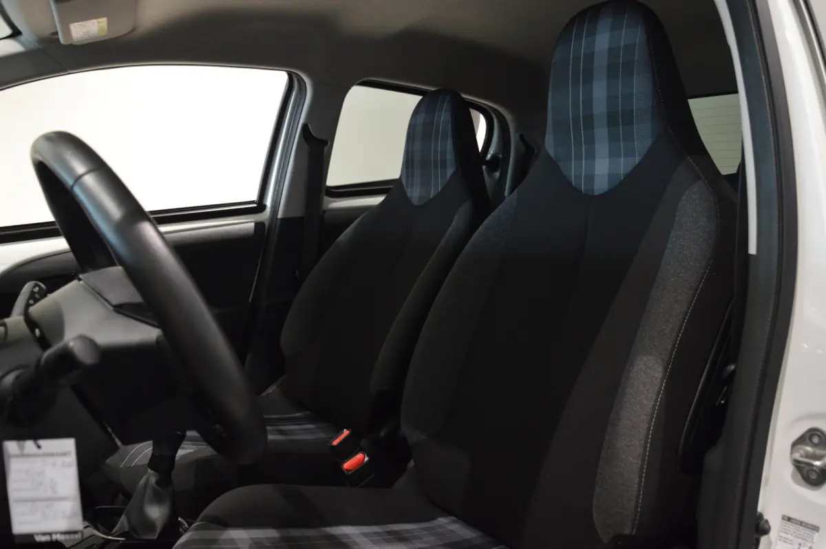 1.0 e-VTi Allure Groot scherm en camera