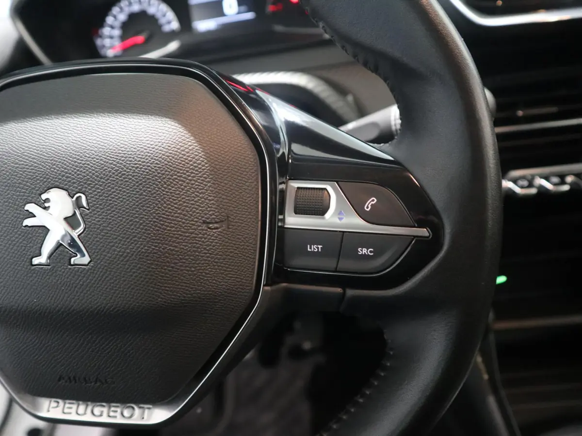 Active HOGE INSTAP - HANDBAK - APPLE CARPLAY/ ANDROID AUTO