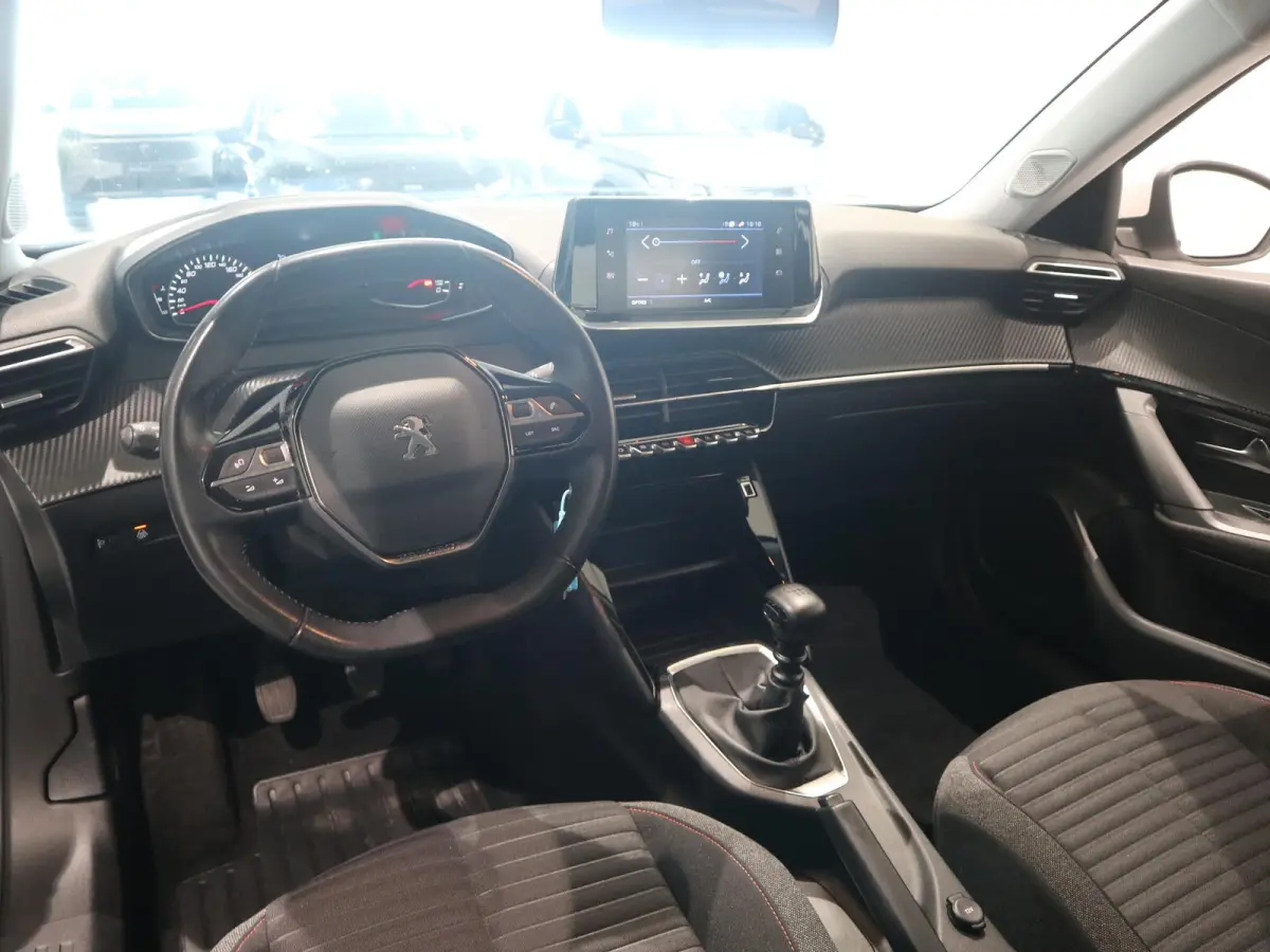 Active | Navigatie | Apple Carplay/Android Auto | 16" Lichtmetalen velgen