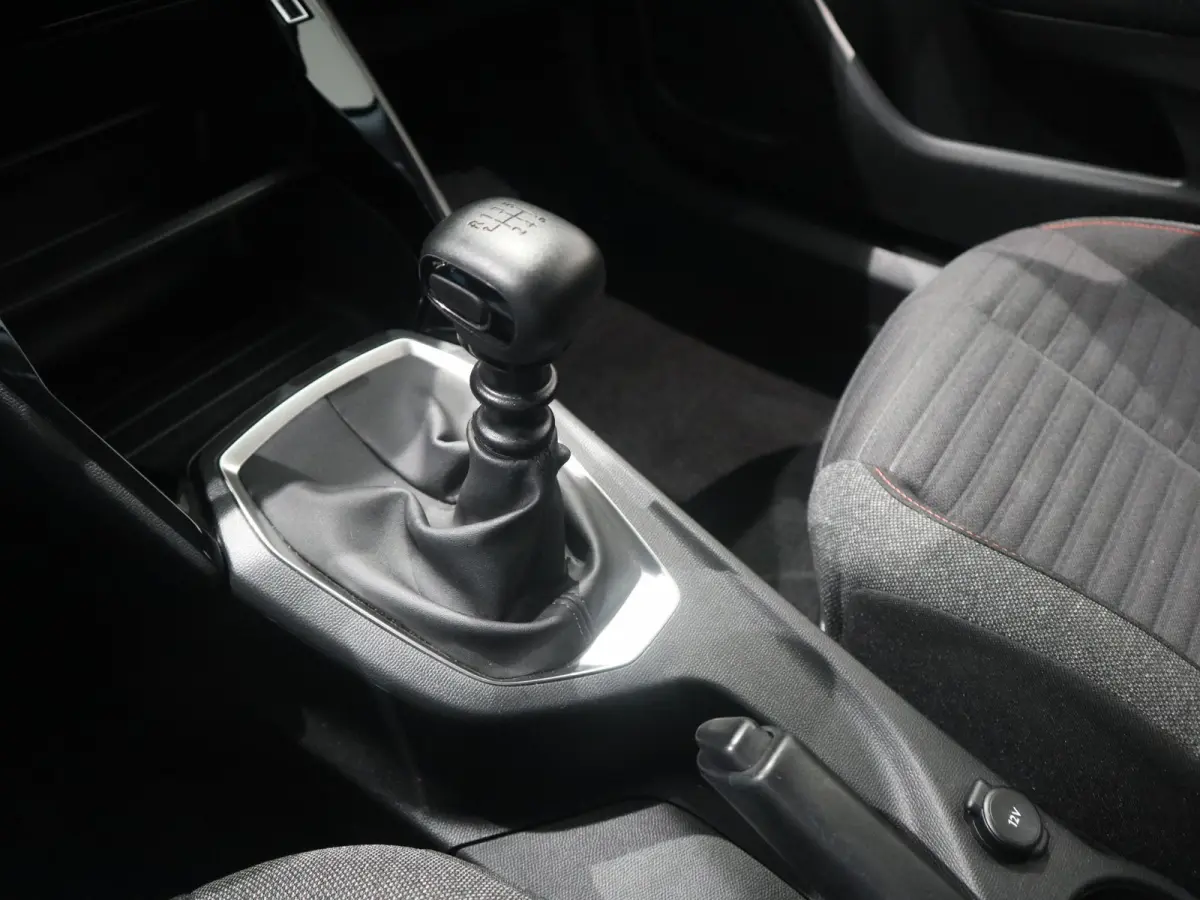 Active | Navigatie | Apple Carplay/Android Auto | 16" Lichtmetalen velgen