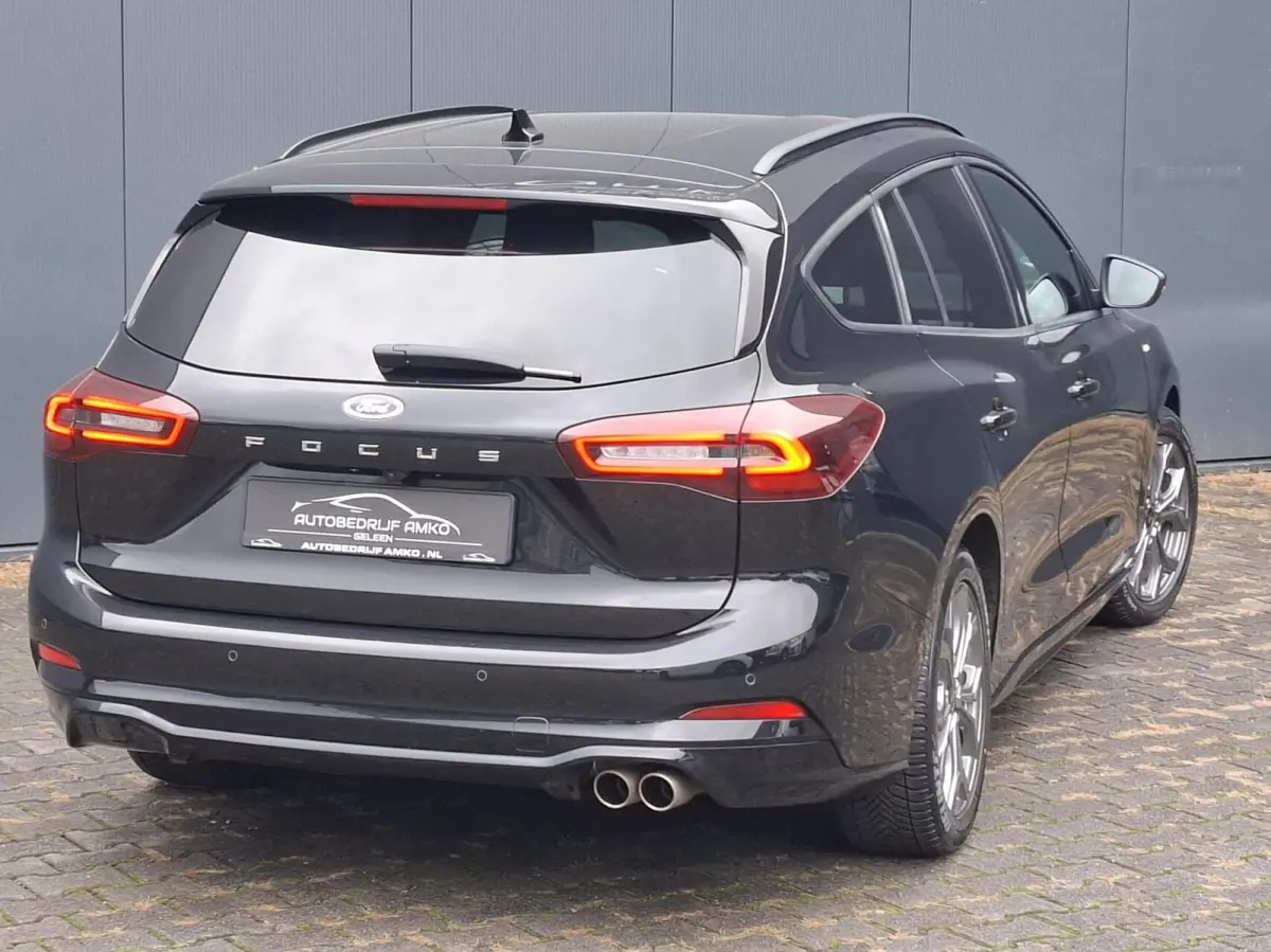 1.0 EcoBoost Hybrid ST Line / 12 MAANDEN GARANTIE!