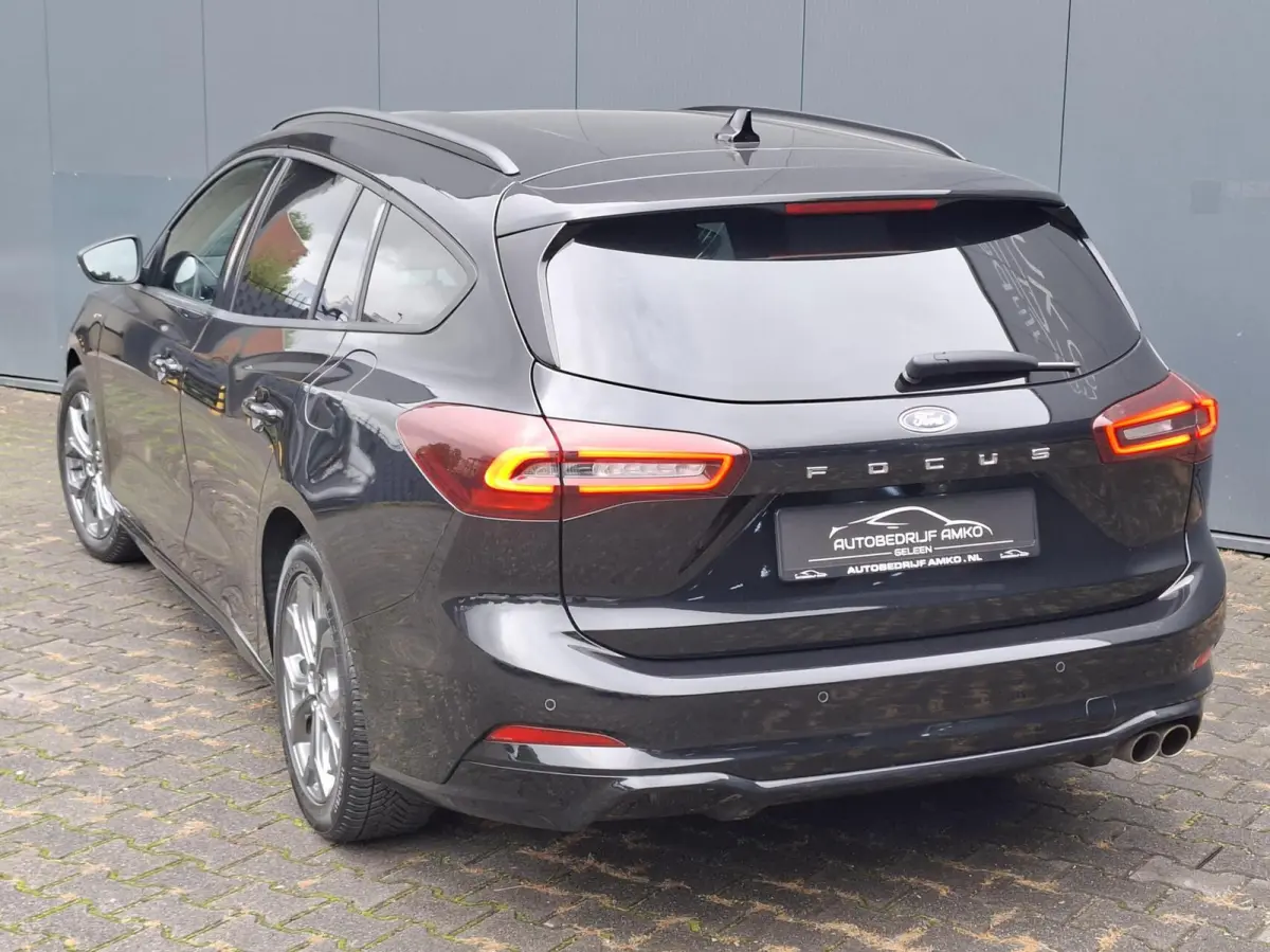 1.0 EcoBoost Hybrid ST Line / 12 MAANDEN GARANTIE!