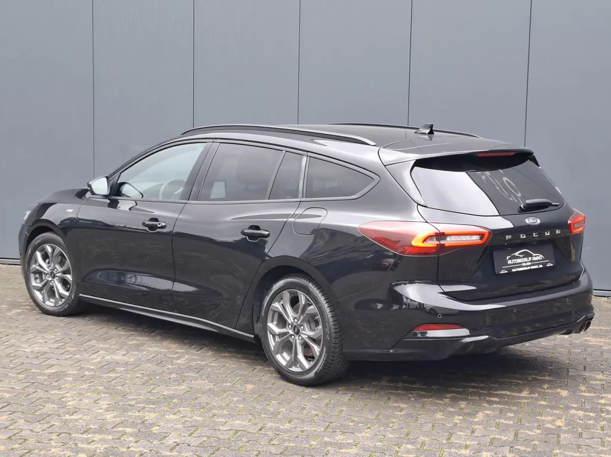 1.0 EcoBoost Hybrid ST Line / 12 MAANDEN GARANTIE!