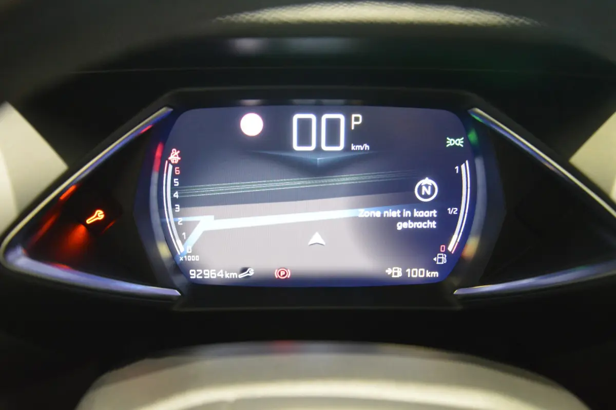 130PK Bastille | Automaat | Apple Carplay/Android Auto | Achteruitrijcamera | Climate Control | Lichtmetalen Velgen |