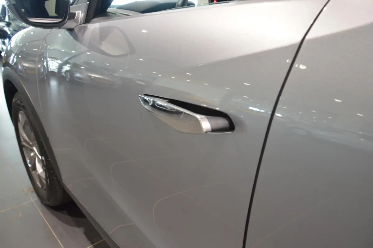 130PK Bastille | Automaat | Apple Carplay/Android Auto | Achteruitrijcamera | Climate Control | Lichtmetalen Velgen |