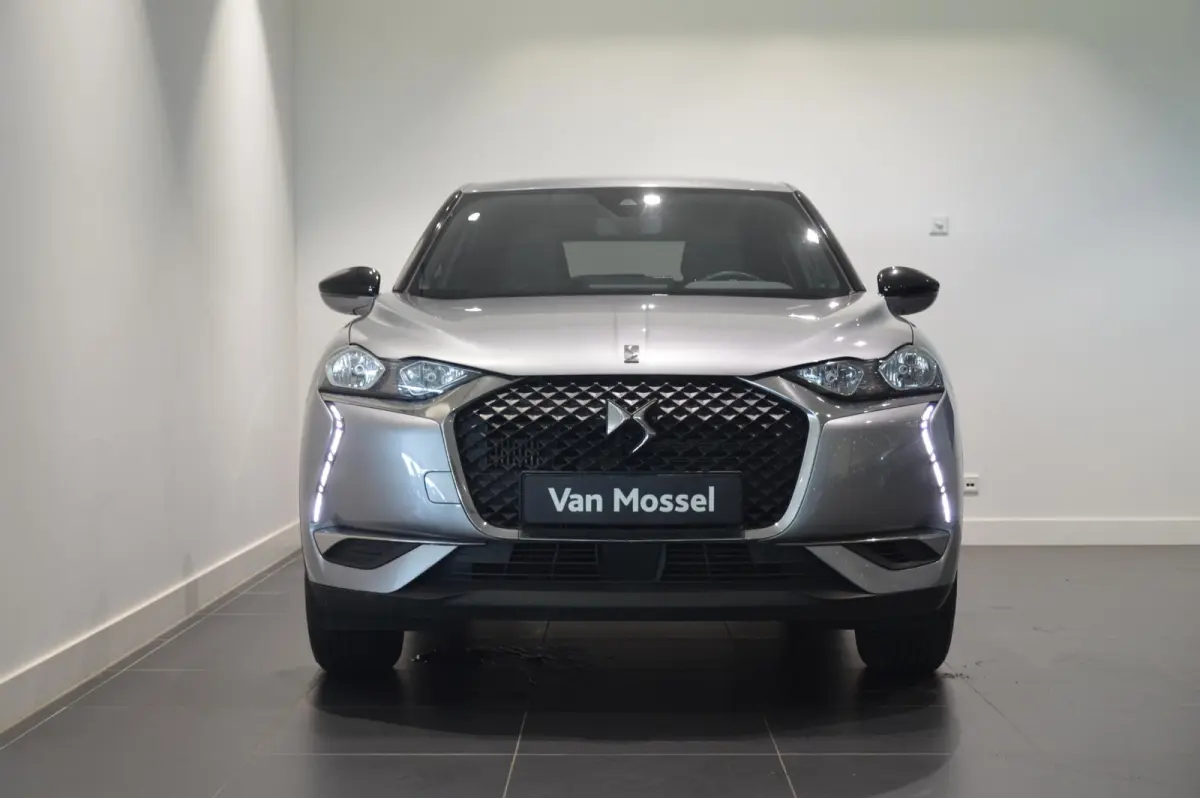 130PK Bastille | Automaat | Apple Carplay/Android Auto | Achteruitrijcamera | Climate Control | Lichtmetalen Velgen |