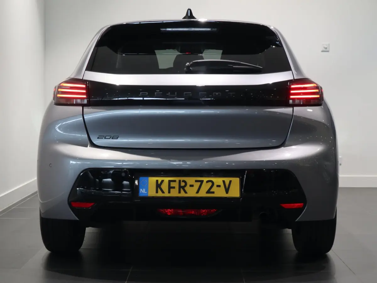 Allure - CAMERA VOOR EN ACHTER - DRAADLOZE APPLE CARPLAY / ANDROID AUTO - NAVIGATIE