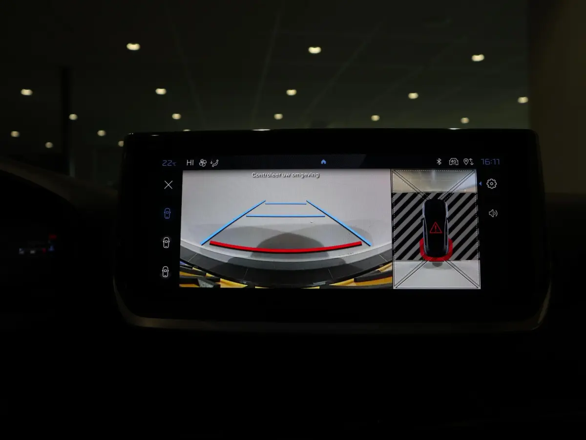 Allure - CAMERA VOOR EN ACHTER - DRAADLOZE APPLE CARPLAY / ANDROID AUTO - NAVIGATIE
