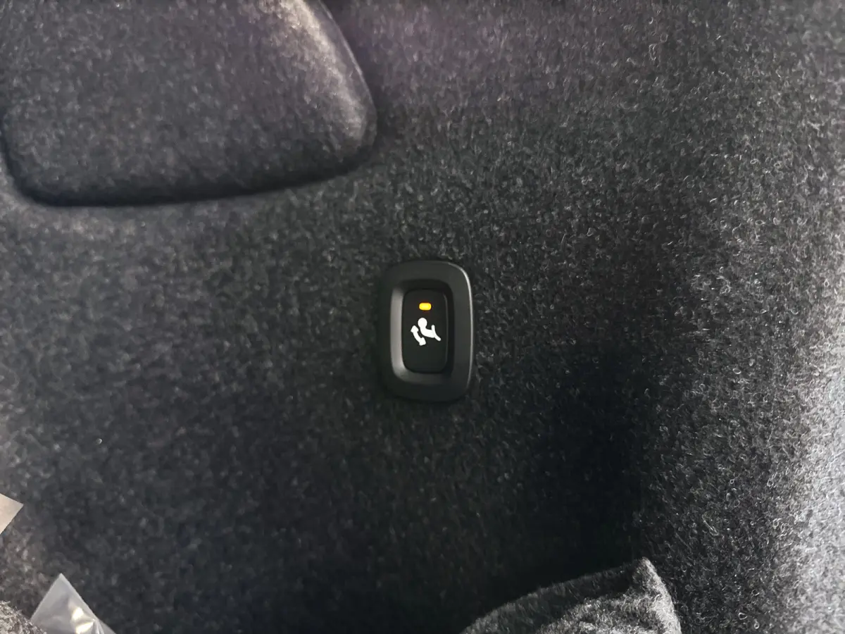B4 Plus Dark | Panoramadak | 360° camera | Harman Kardon | Stoel- en stuurverwarming | Trekhaak